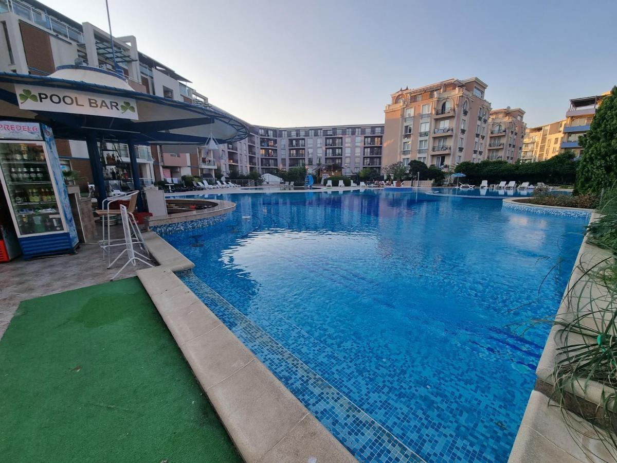 Studio Apartment With Balcony 300M From Beach Sunny Beach Exterior foto