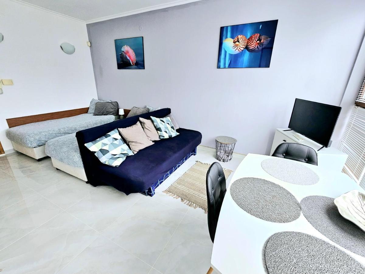 Studio Apartment With Balcony 300M From Beach Sunny Beach Exterior foto